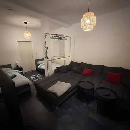 Zentrales 3-schlafzimmer-apartment In Wuerzburg-hdf Вюрцбург